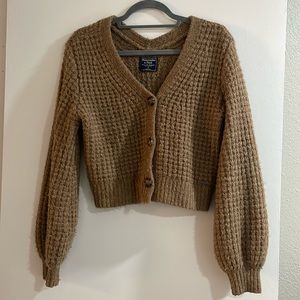 Ambercrombie and Fitch cardigan